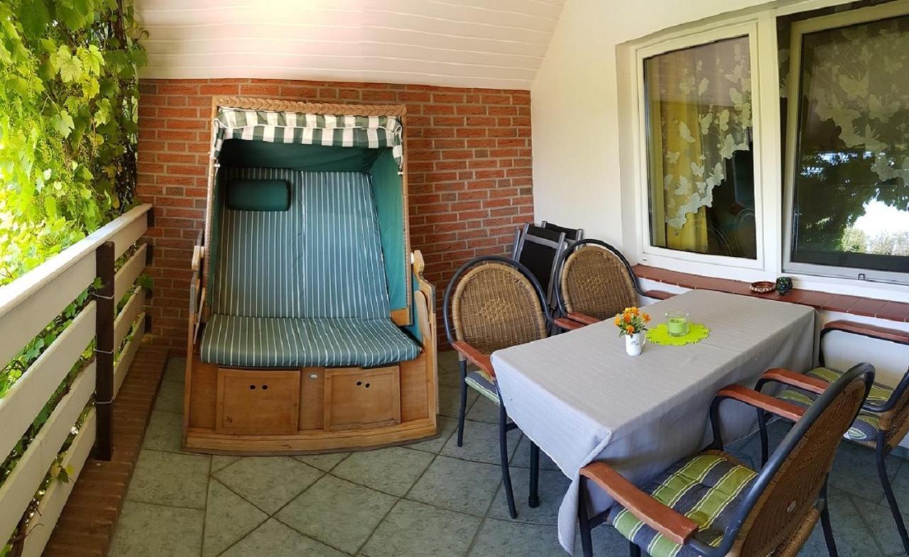 Apartamento Ferienwohnnung Kathrin Wremen Exterior foto